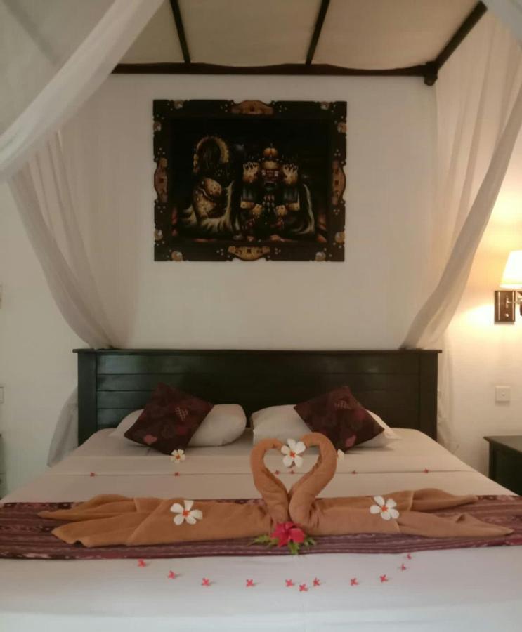 Tirta Bali Homestay Pemuteran  Luaran gambar