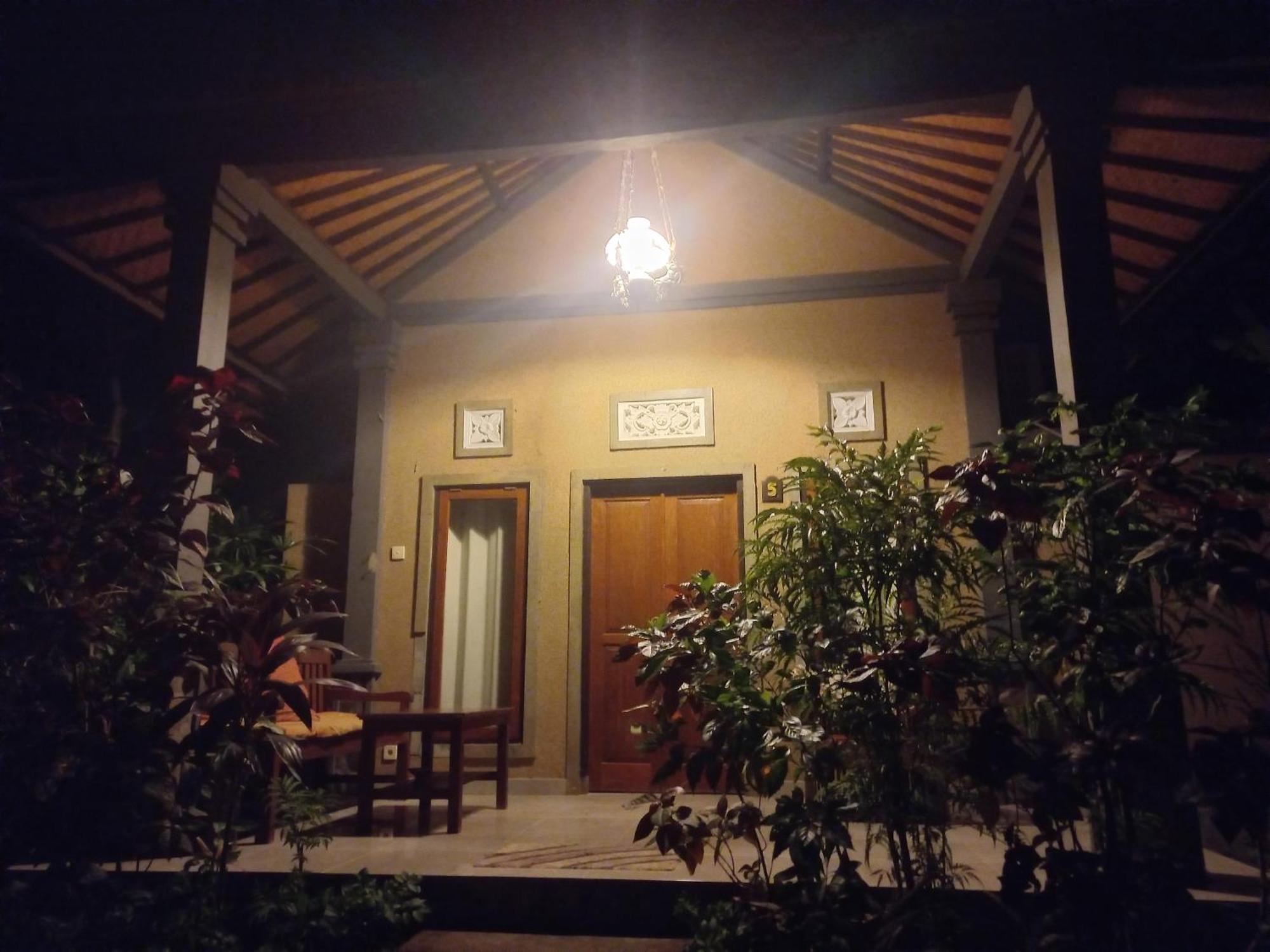 Tirta Bali Homestay Pemuteran  Luaran gambar