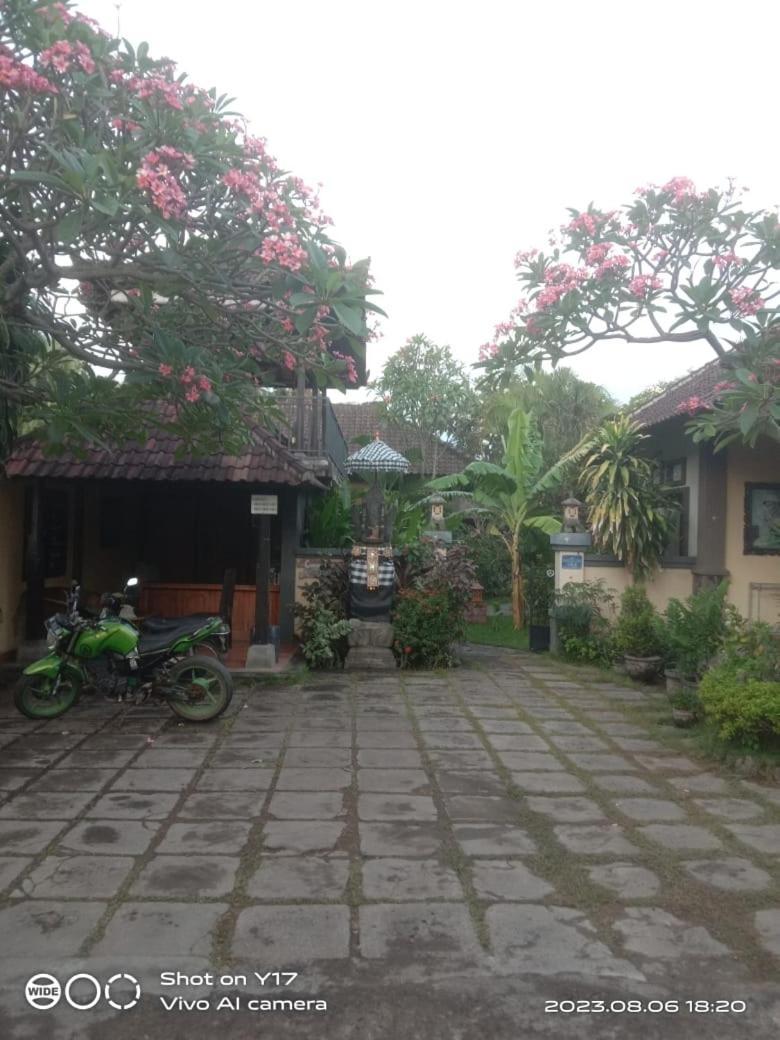 Tirta Bali Homestay Pemuteran  Luaran gambar
